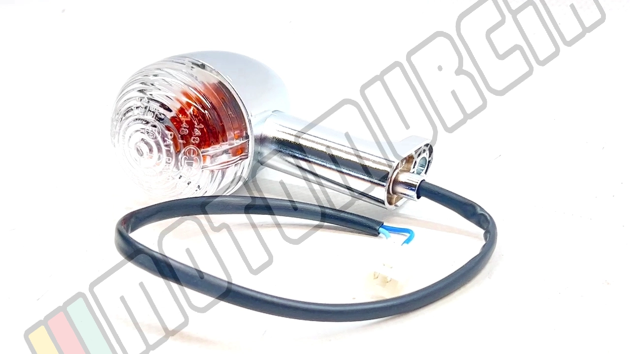 Indicator front right / rear left
