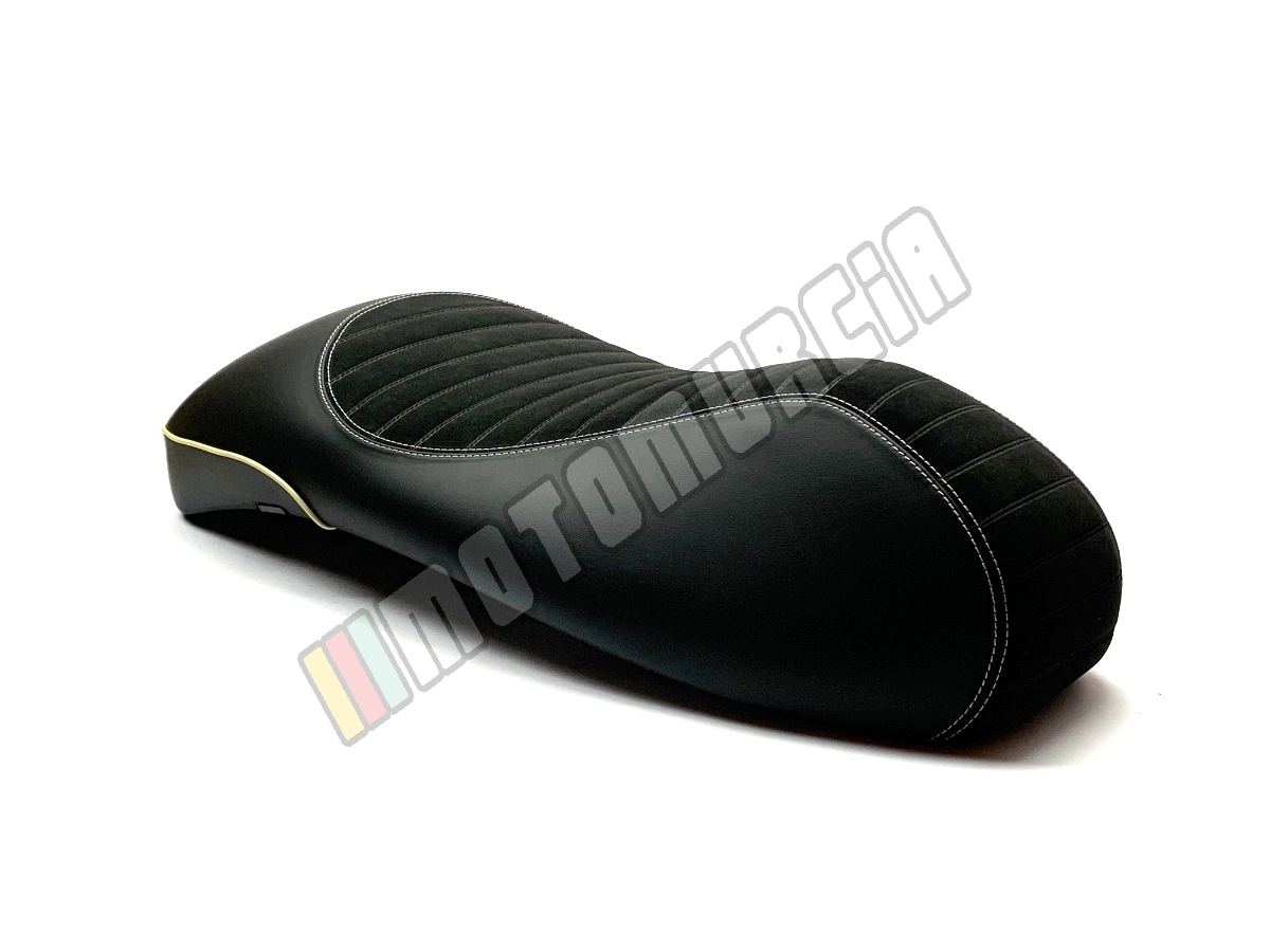 Selle noir, Vespa GTS