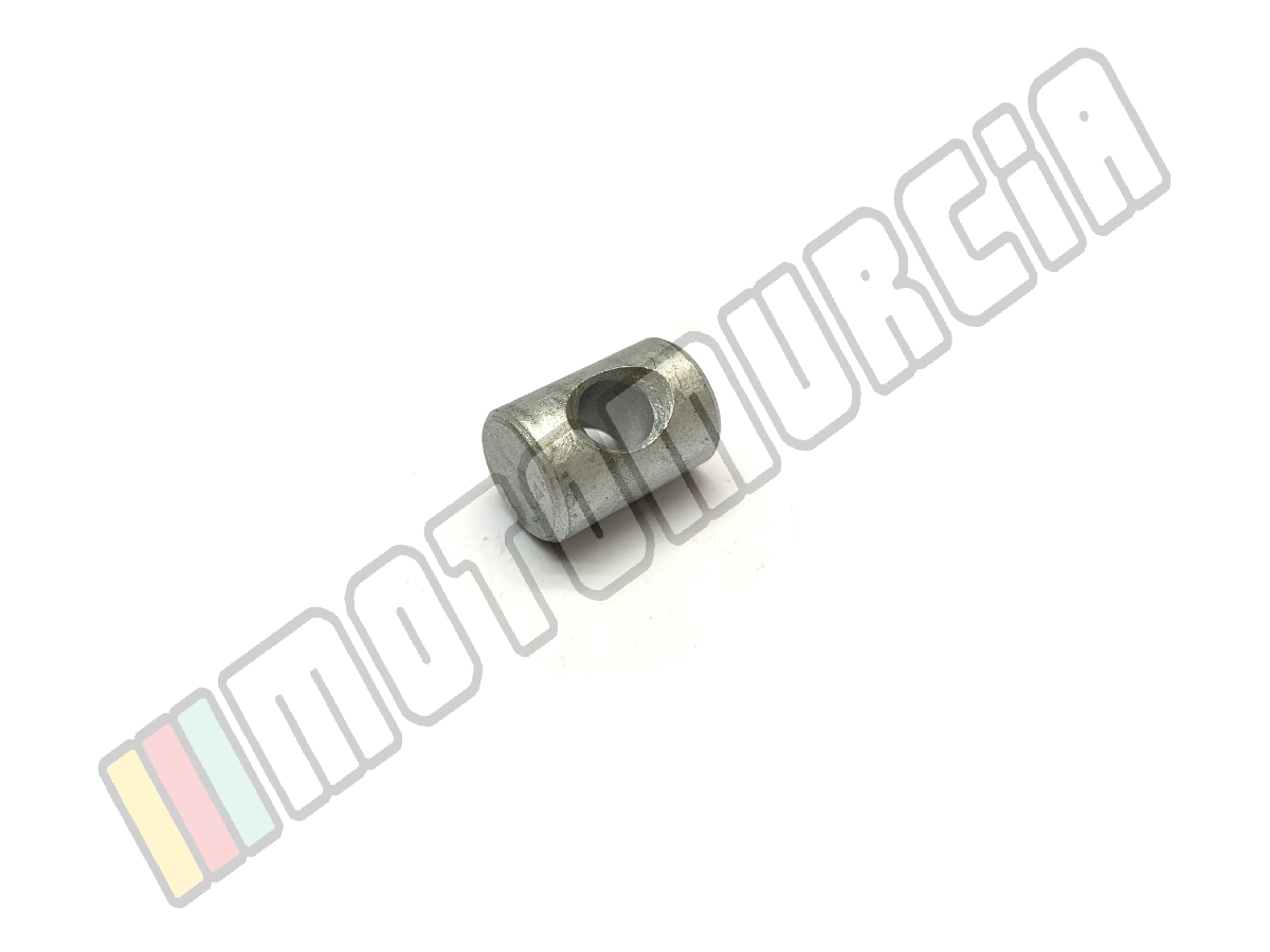 Trunnion