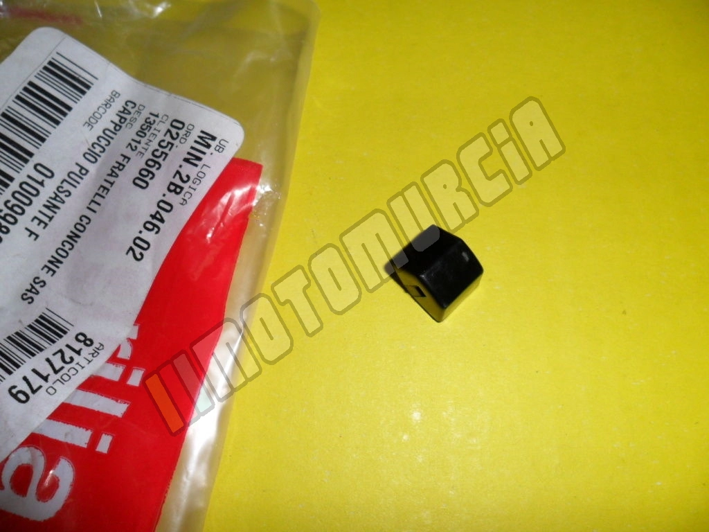 Combination switch, right