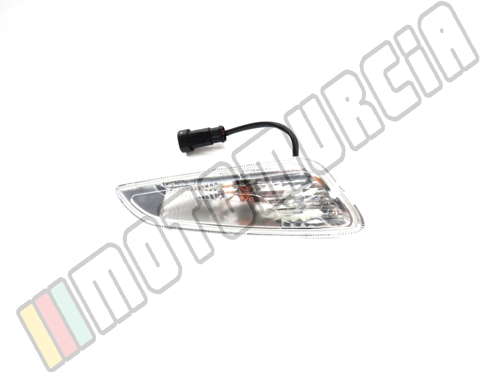 Indicator front, left