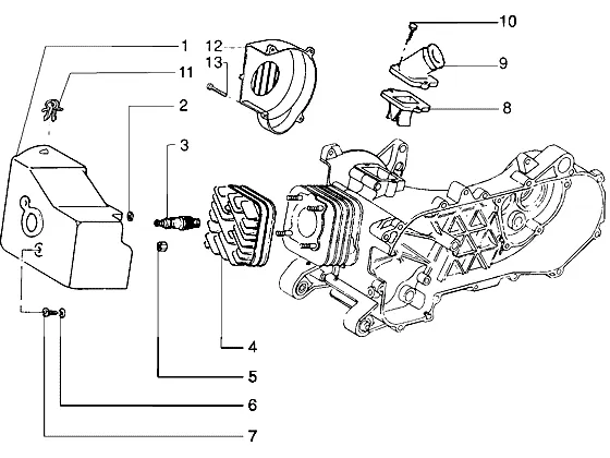 Culasse et pipe d'admission (v?hicule avec frein ? tambour arri?re)