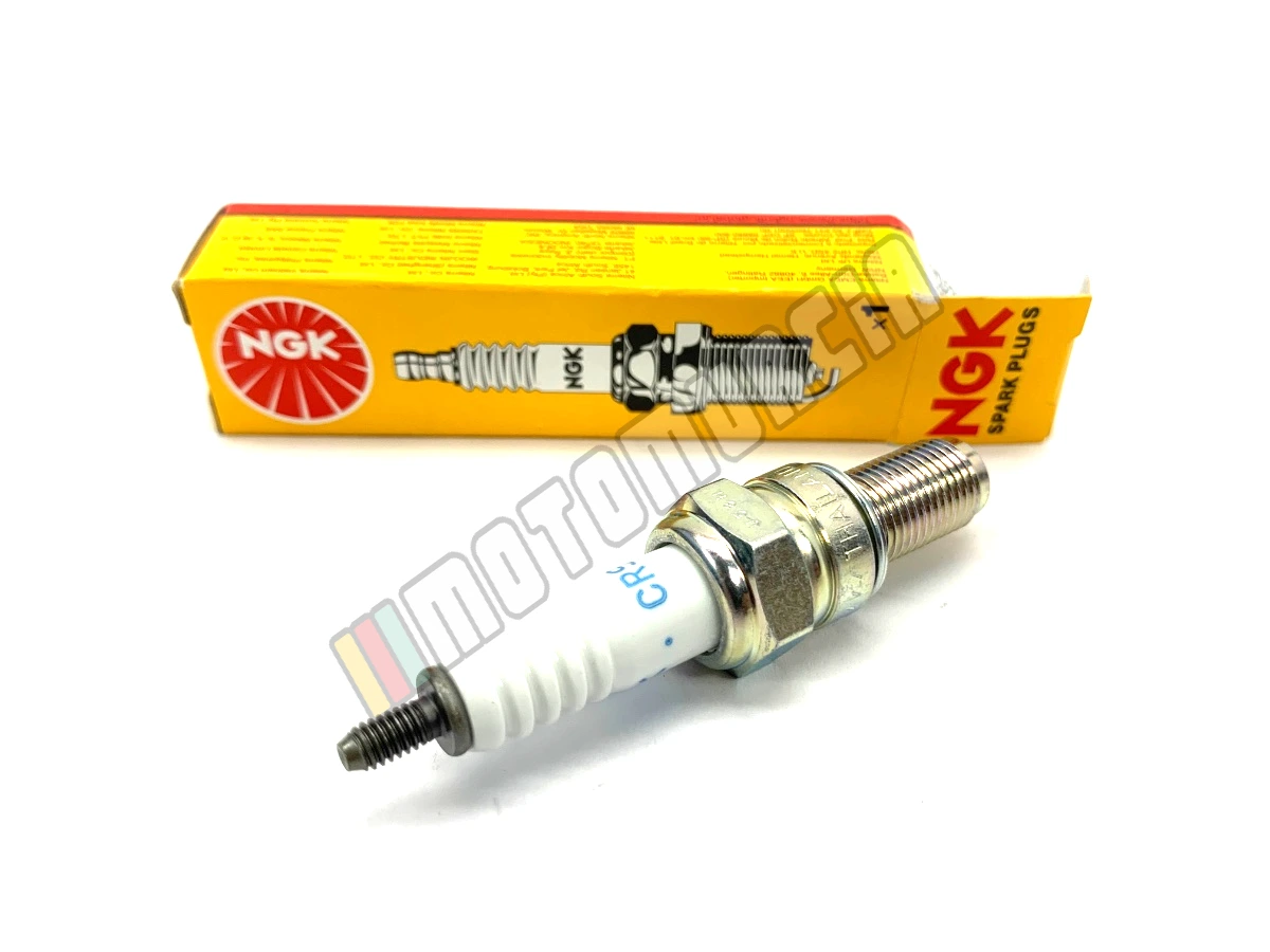 Spark plug CR9E