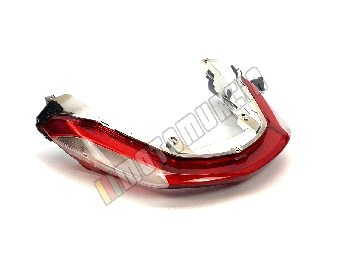 Rear light assembly