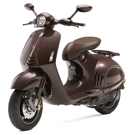 Vespa 946