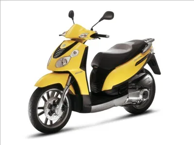 Piaggio Carnaby 200