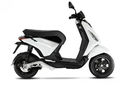 Piaggio 1 Moped 30 MPH (USA)