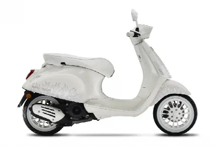 Vespa Sprint 150 Justin Bieber (CA, USA)