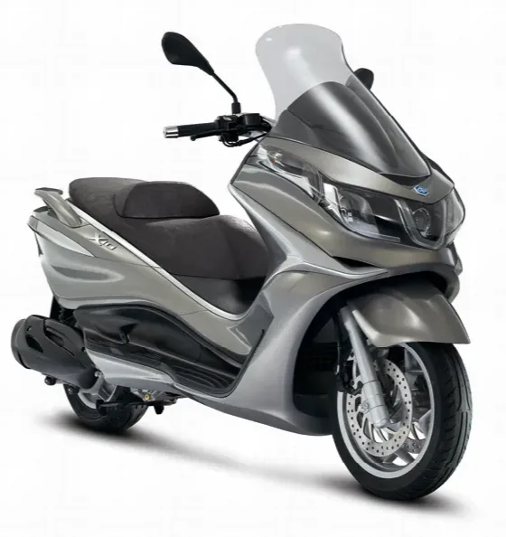 Piaggio X10 125 4V I.E. 2013