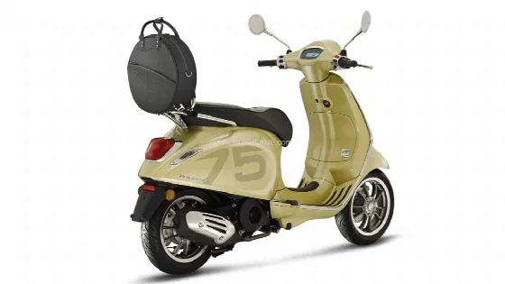 Vespa Primavera 150 75° Anniversario (APAC) 2022